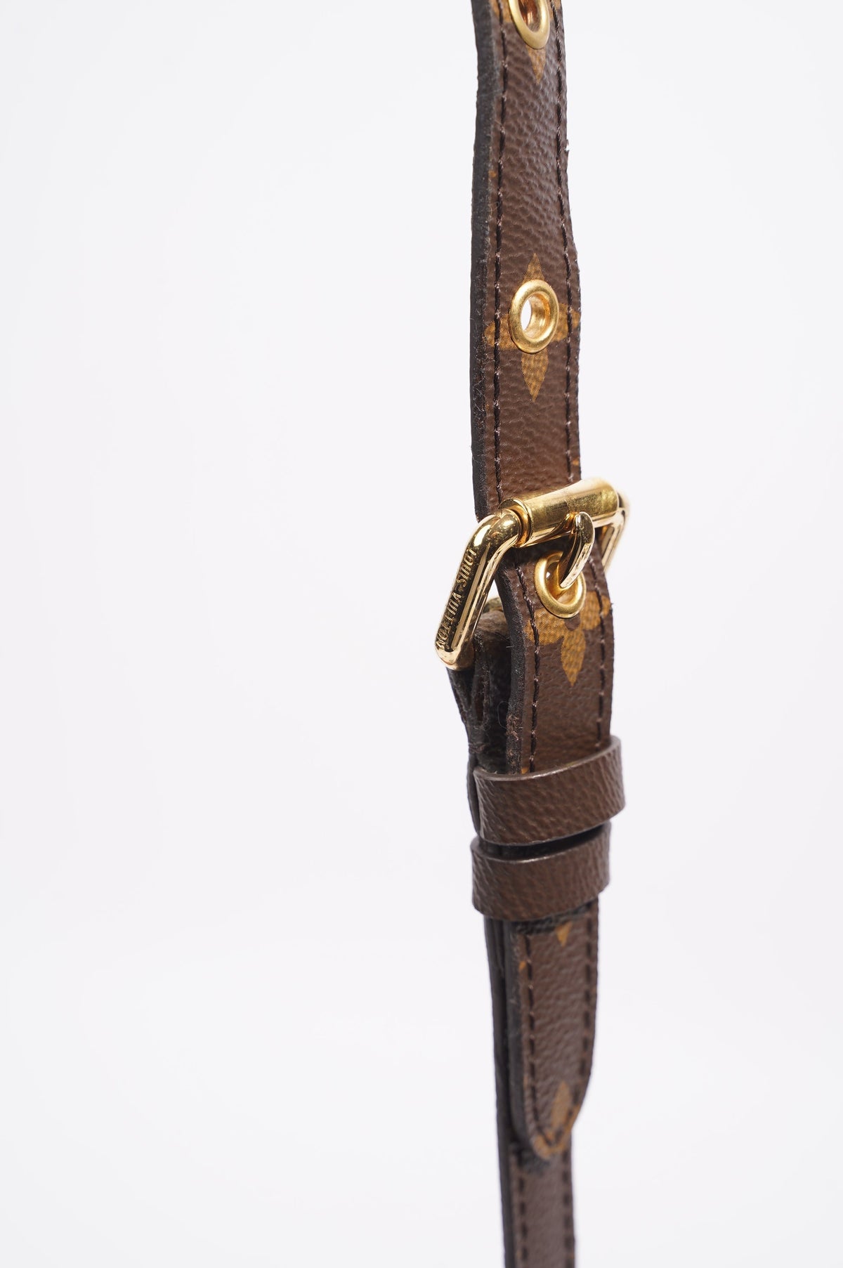 Louis Vuitton Pochette Metis Monogram