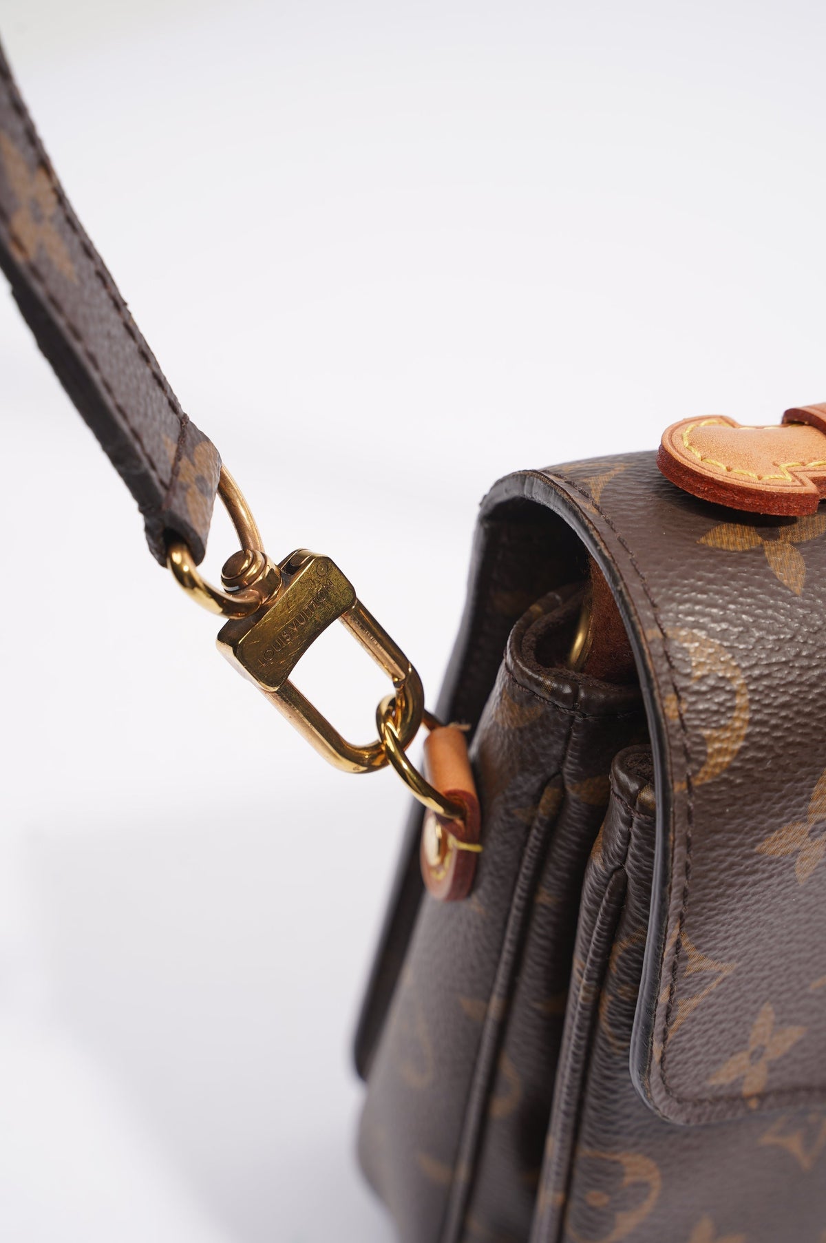 Louis Vuitton Pochette Metis Monogram