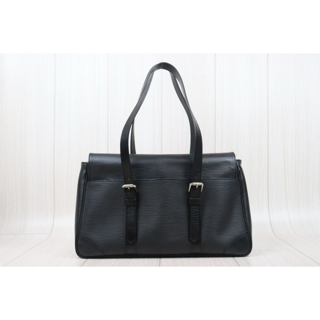 Good ( Rank AB)｜ LV Epi Leather Noir Segur MM  Tote Bag Black｜25031813