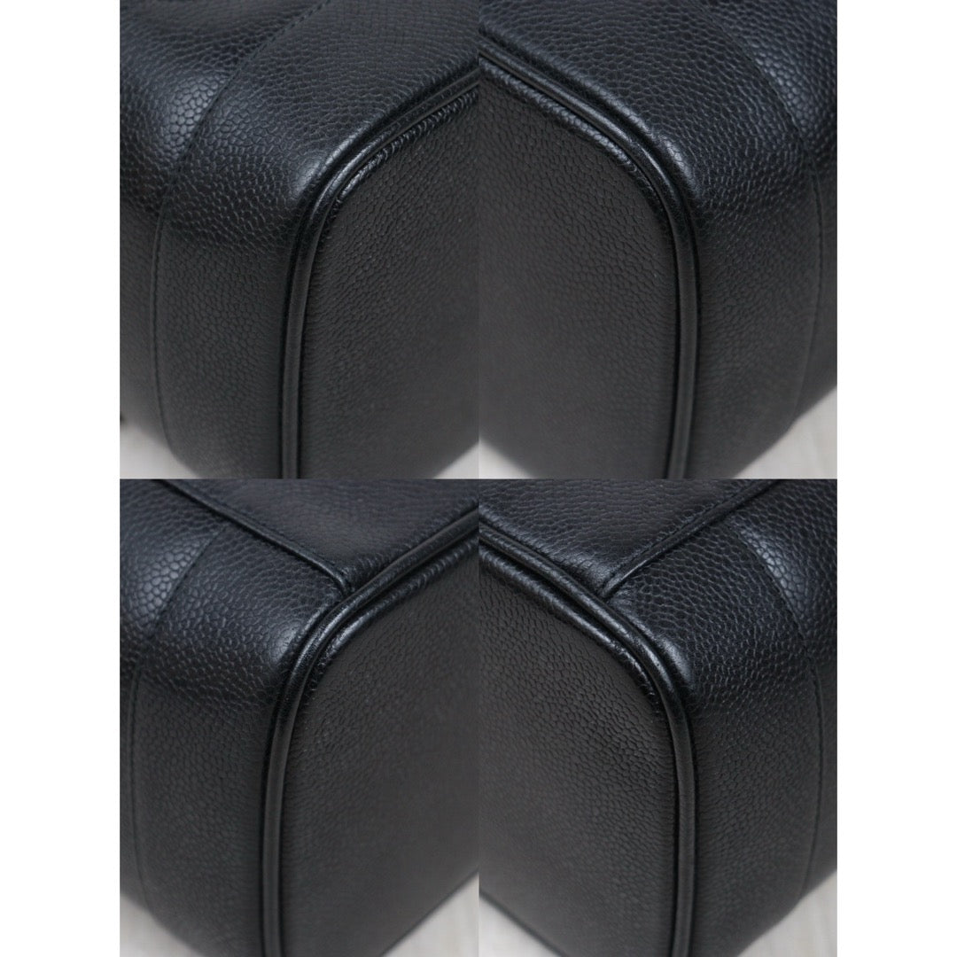 Very Good ( Rank A) ｜ CHANEL Caviar Skin Vanity Handbag  Made In 1996～1997Year ｜25070801