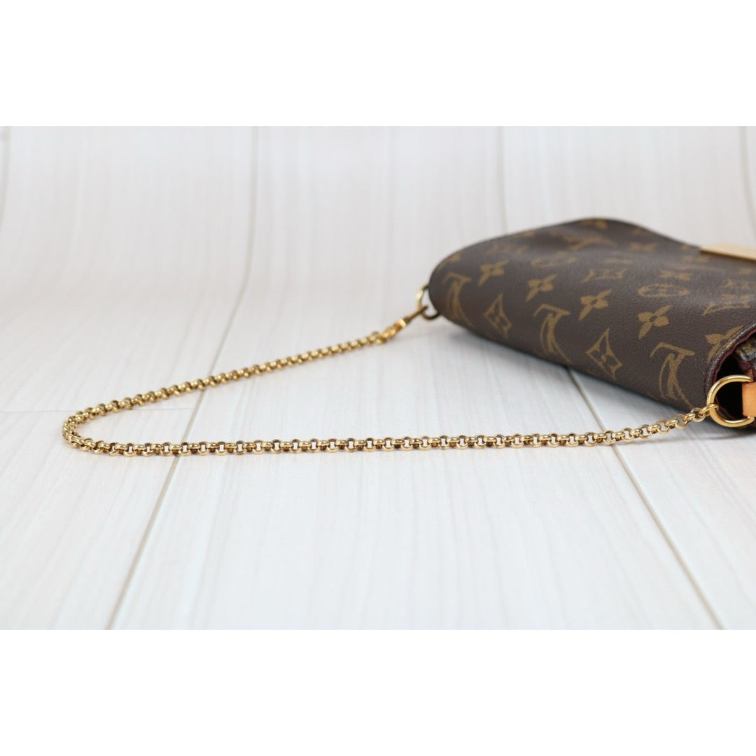 Very Good ( Rank A)｜ LV Monogram Favorite PM Shoulder Bag｜S24091403