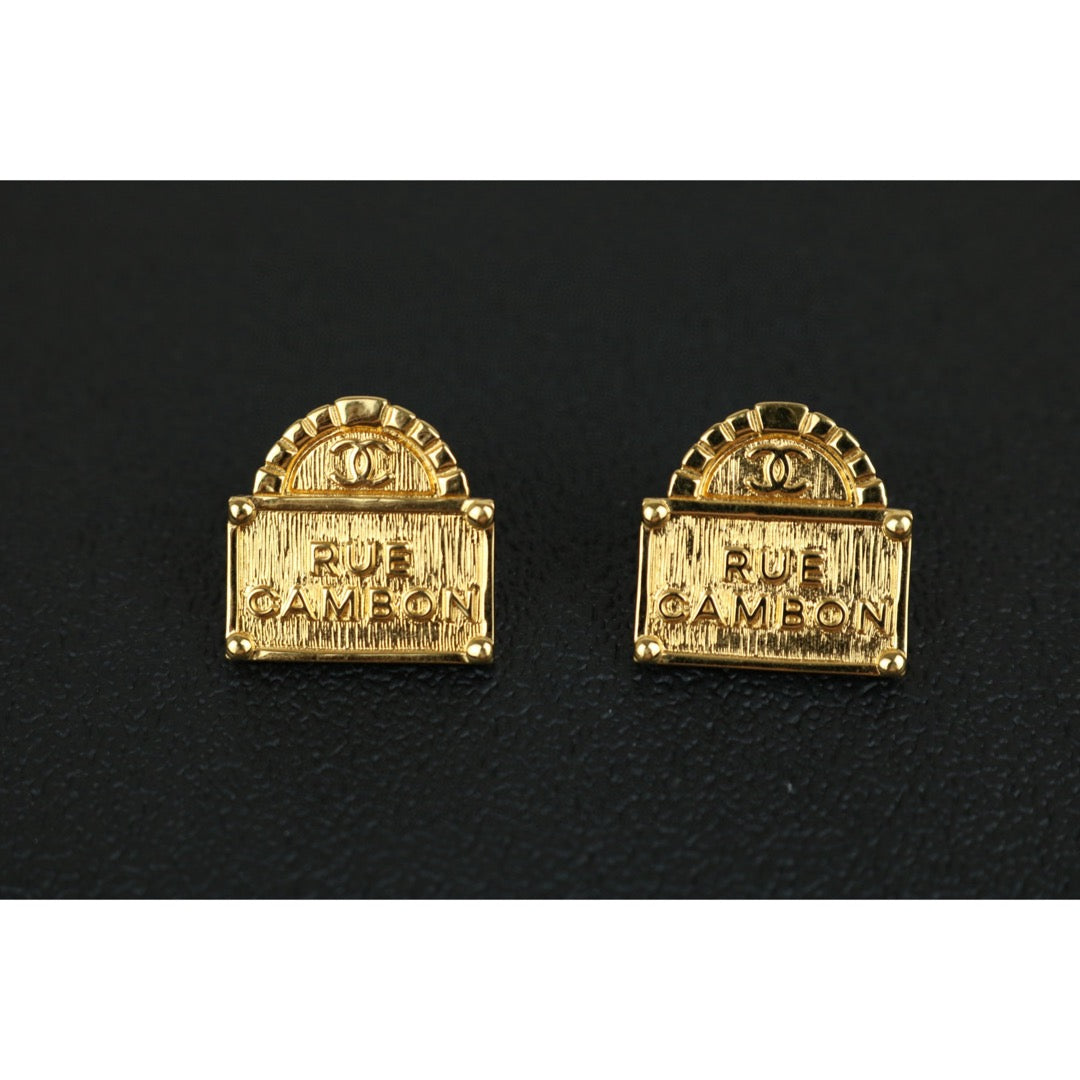 Excellent（Rank SA）｜ CHANEL  Coco Mark Rue Cambon Gold Dome Earrings ｜F25022005