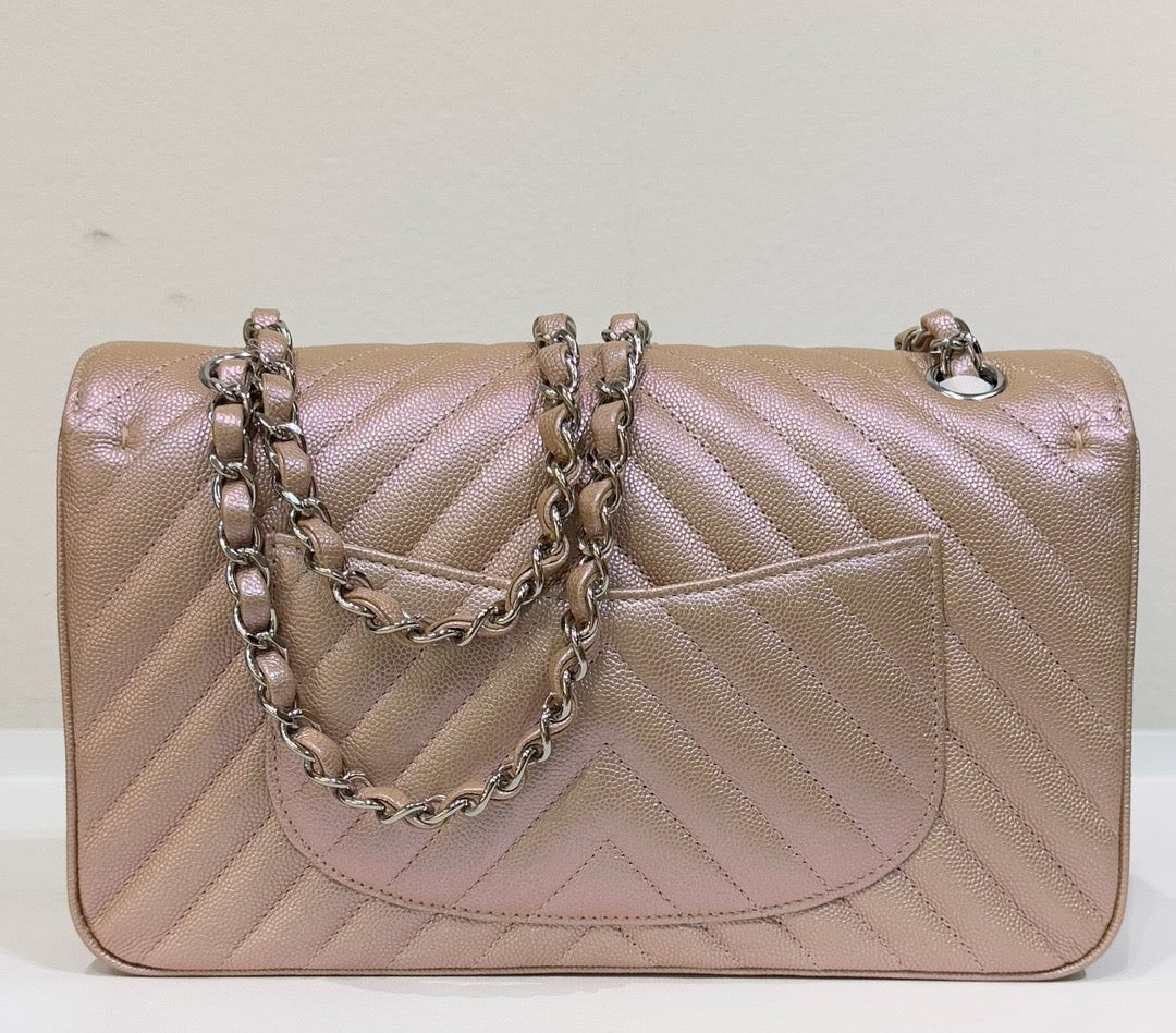 Chanel Medium Classic Chevron Caviar Double Flap 17B Rose Gold SHW