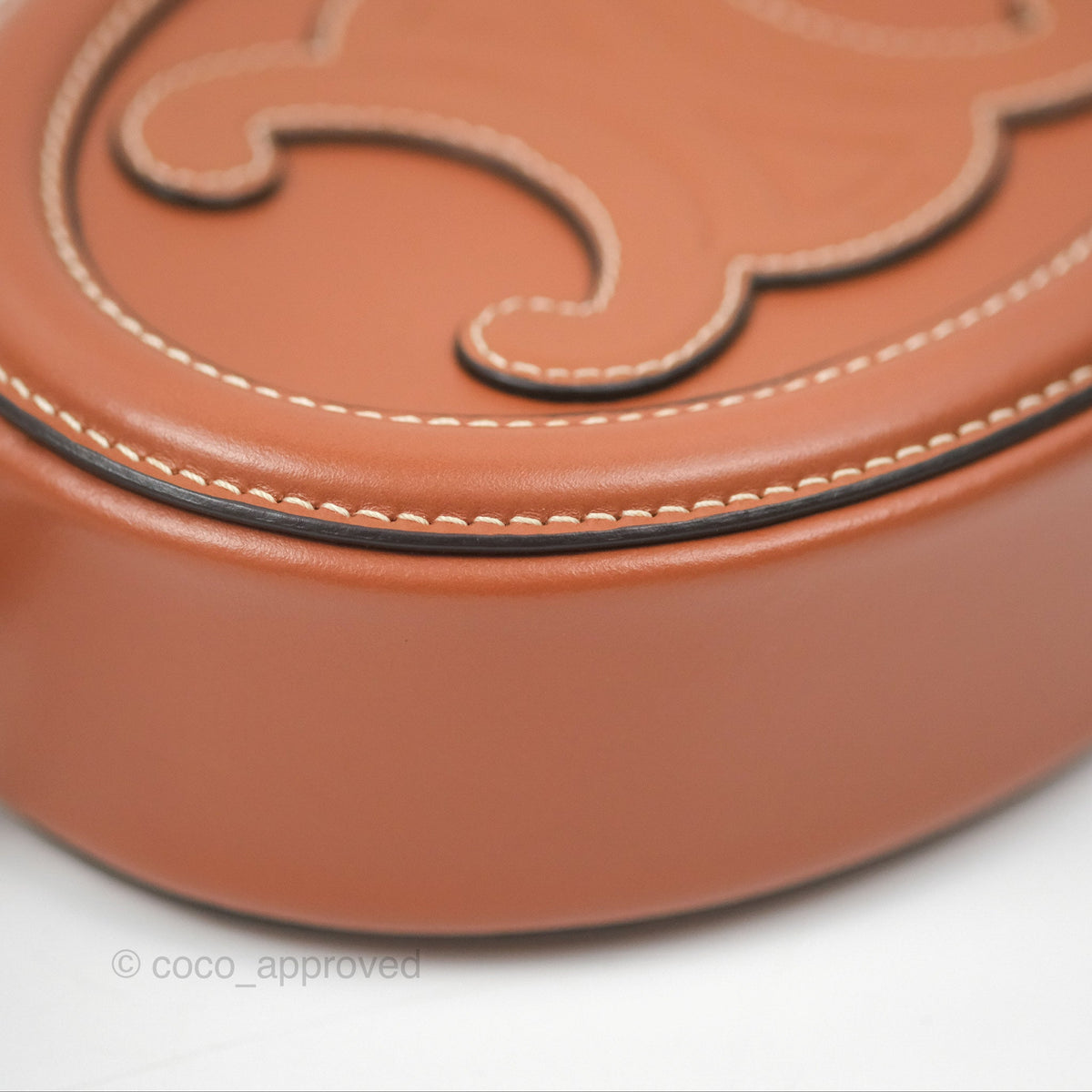 Celine Oval Bag Cuir Triomphe Tan Calfskin