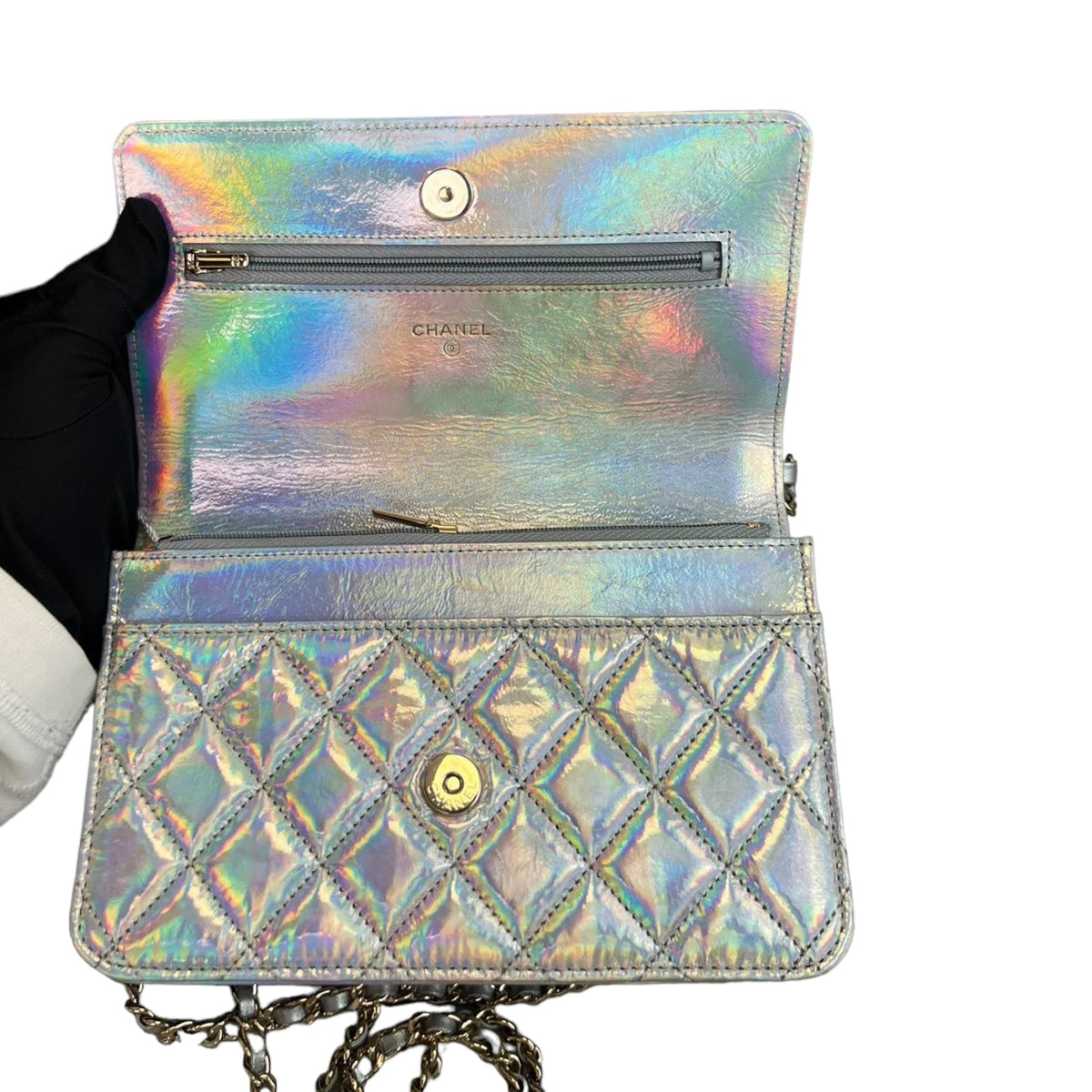 WOC Iridescent Holographic Silver SHW