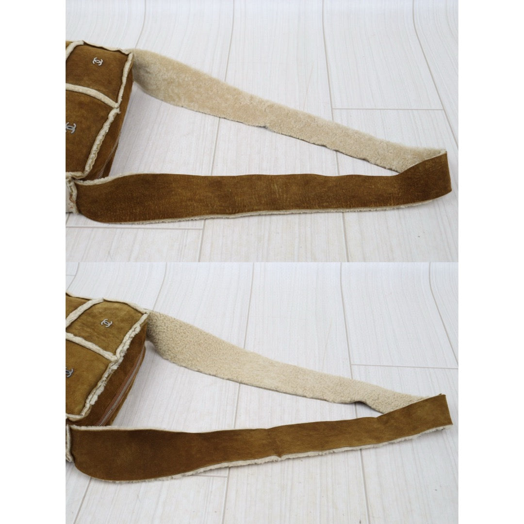 Good ( Rank AB)｜ CHANEL Suede Teddy Wool Shoulder Bag Brown Made In 2000-2002Year｜25051323