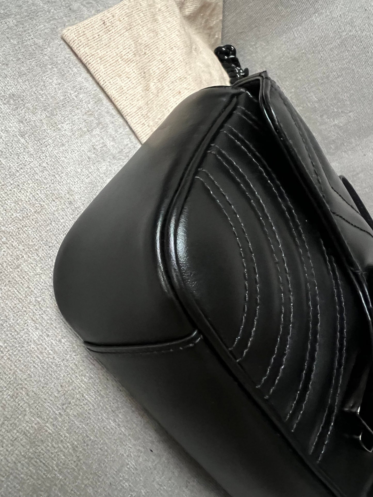 Gucci GG Black Marmont Mini Shoulder Bag