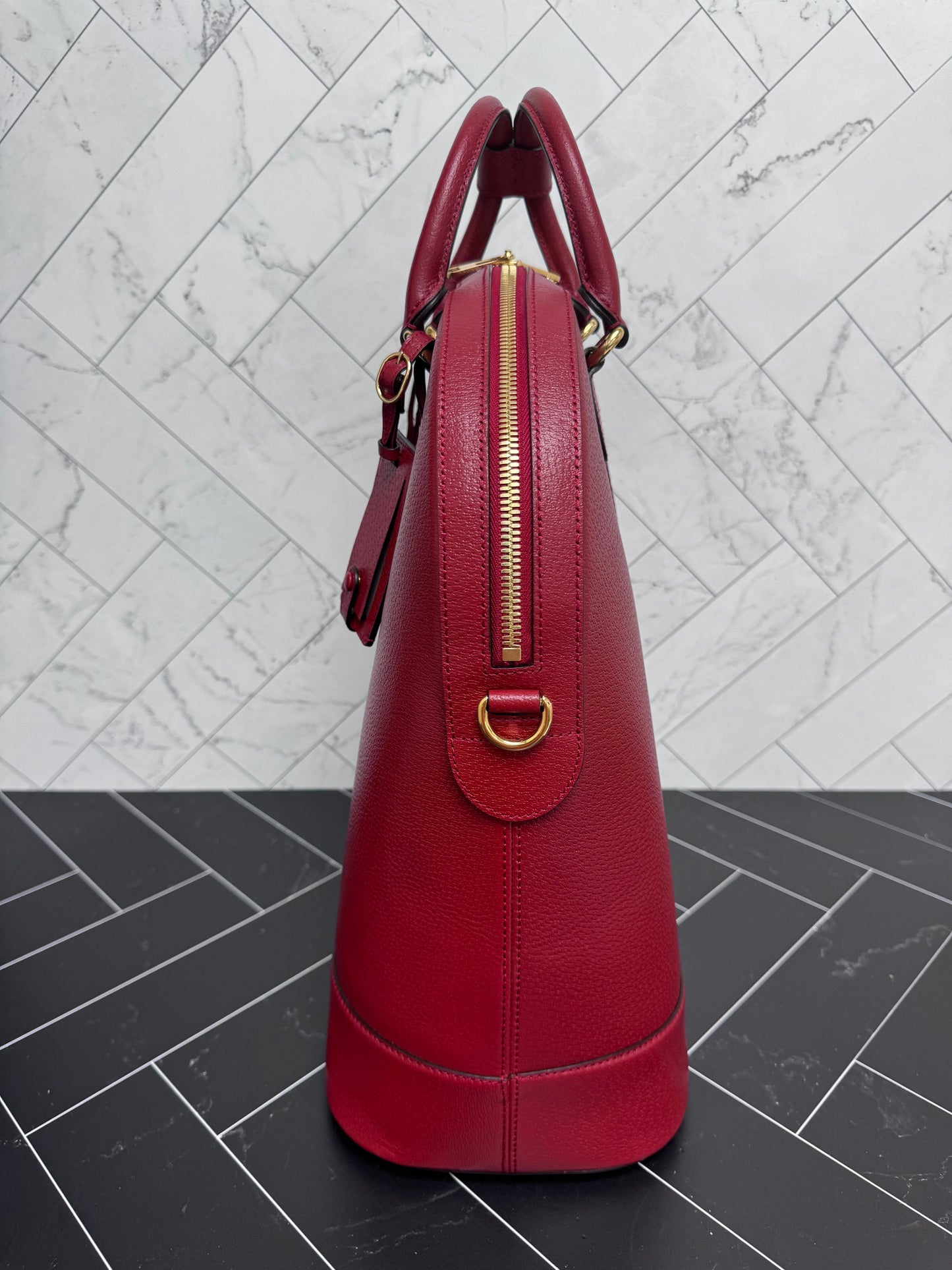 LIKE NEW- Gucci Red Savoy Web Bowling Tote
