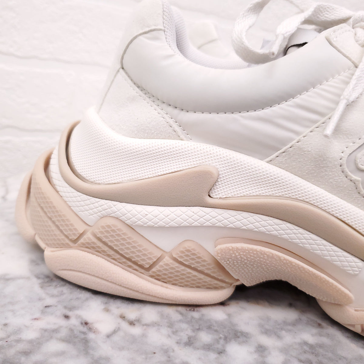 BALENCIAGA CREAM 'TRIPLE S NYLON' SNEAKERS - SIZE 40 C