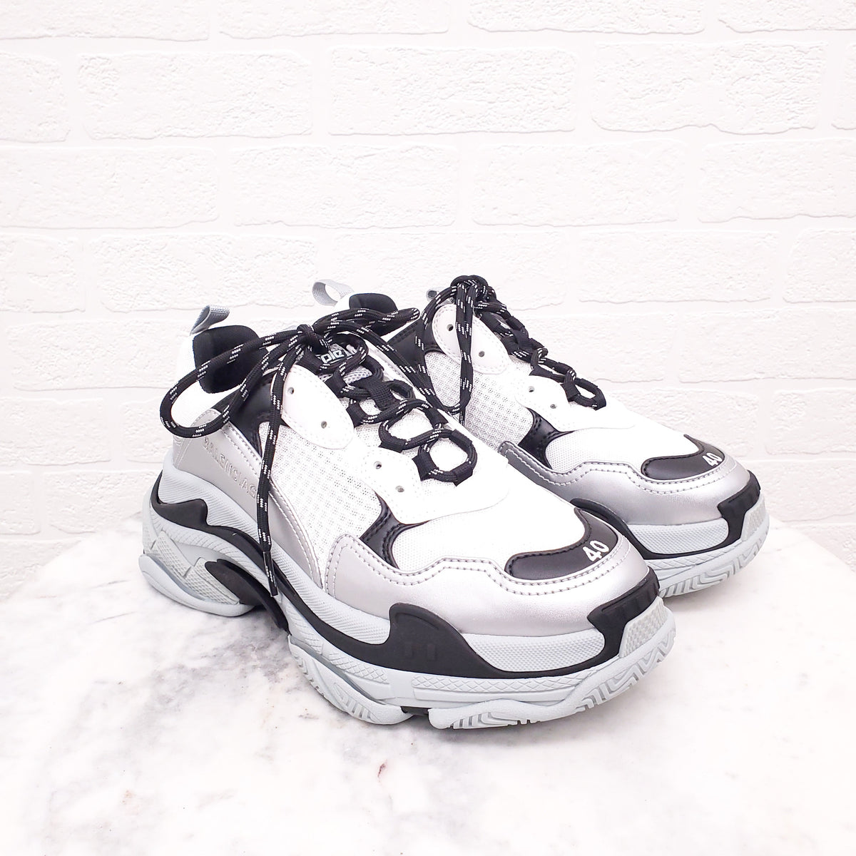 BALENCIAGA GREY/BLACK FLUO CLEAR SOLE SNEAKERS - SIZE 40