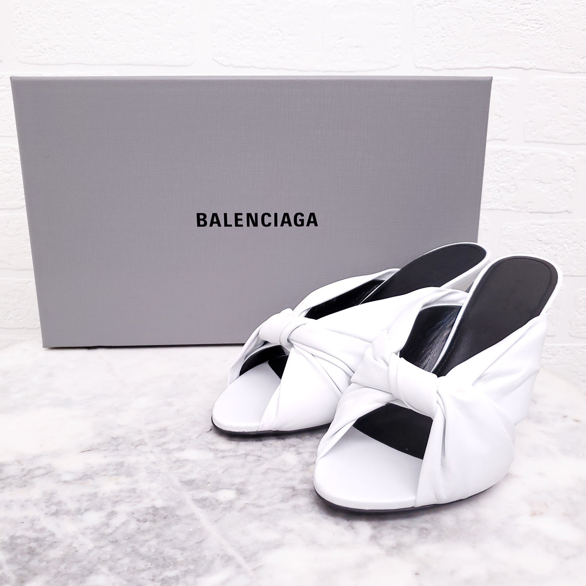 BALENCIAGA WHITE DRAPY SANDAL - SIZE 36