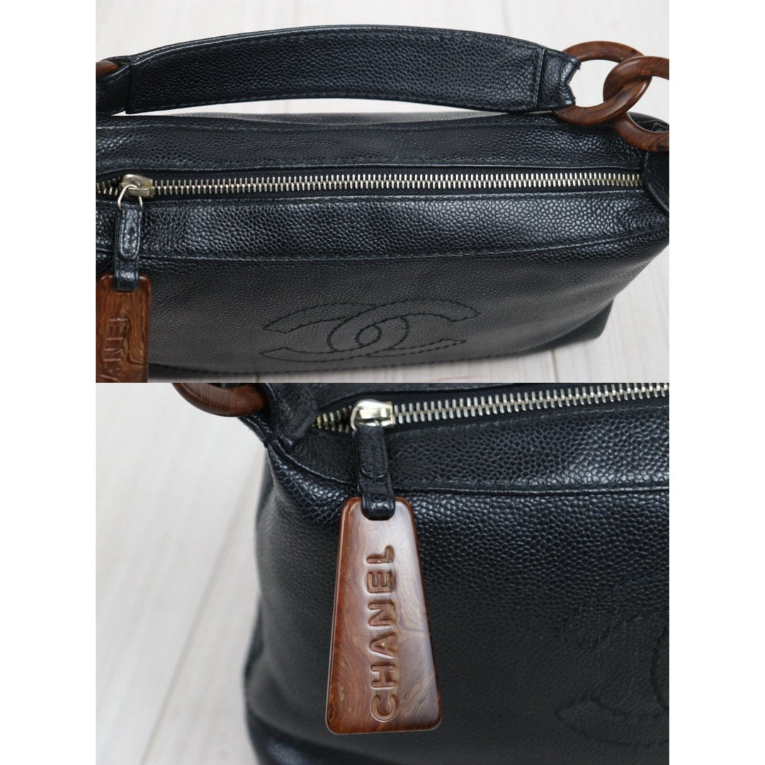 Good ( Rank AB)｜ CHANEL Caviar Skin Leather Calf Leather Shoulder Bag Made In 2002～2003Year｜25030614