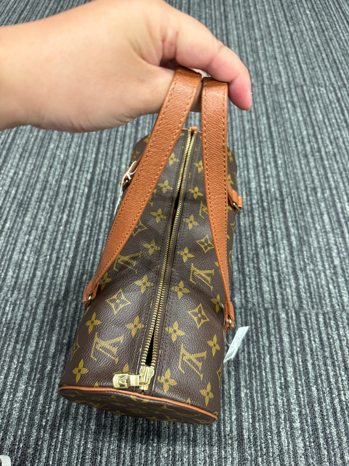 Very Good ( Rank A)｜ LV Monogram Papillon 30 Handbag ｜25042409