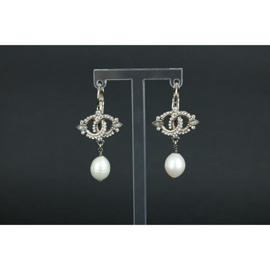 Excellent（Rank SA）｜ CHANEL Coco Mark Rhinestone Pearl Earrings Silver｜X25040603
