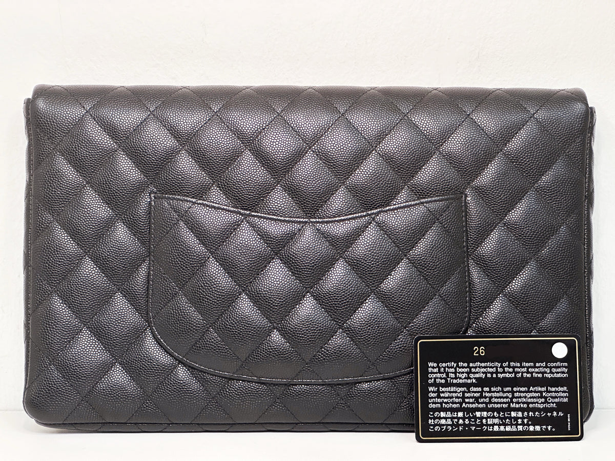 Chanel Quilted Caviar Classic Clutch GHW Black 2683 holo card