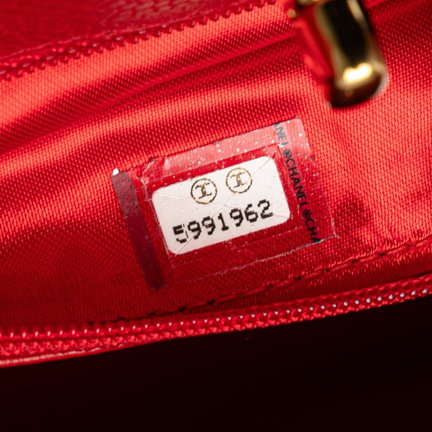 Red Chanel CC Caviar Turn Lock Chain Tote