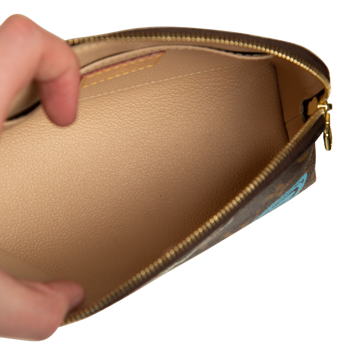 Cosmetic Pouch World Tour