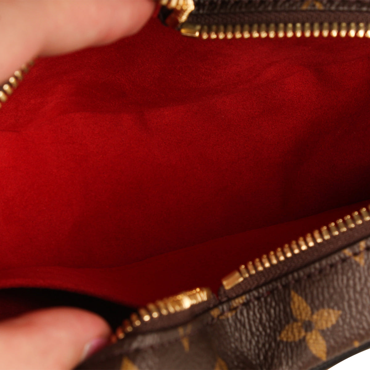 Limited Edition Sac Coeur