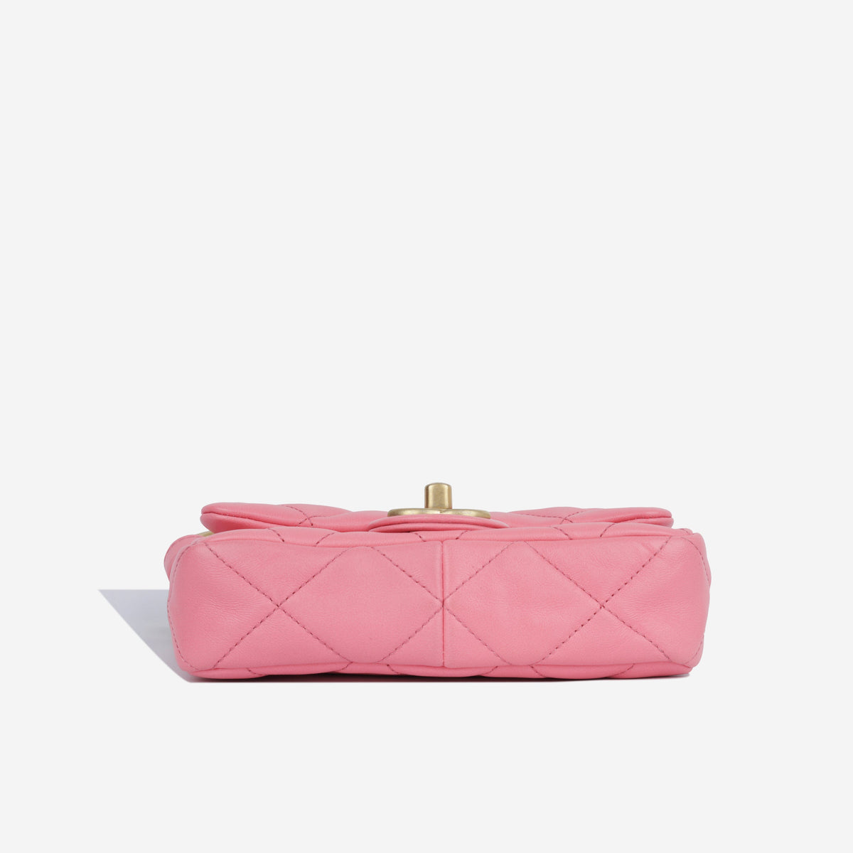 Seasonal Chain Flap Bag