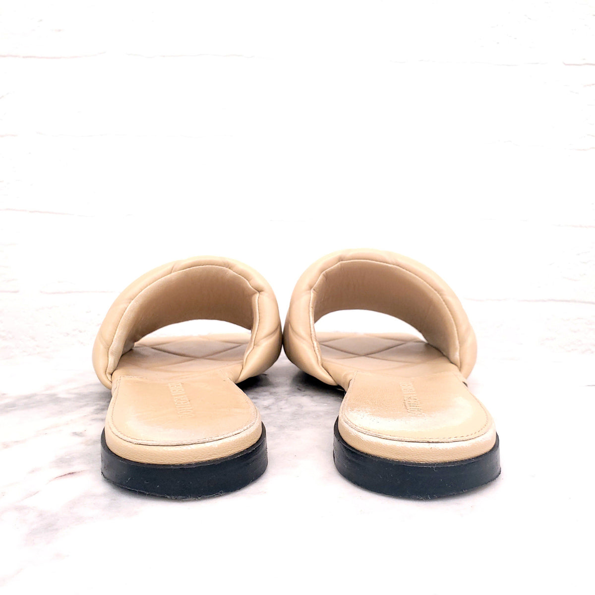 BOTTEGA VENETA NUDE QUILTED SLIDES - SIZE 36
