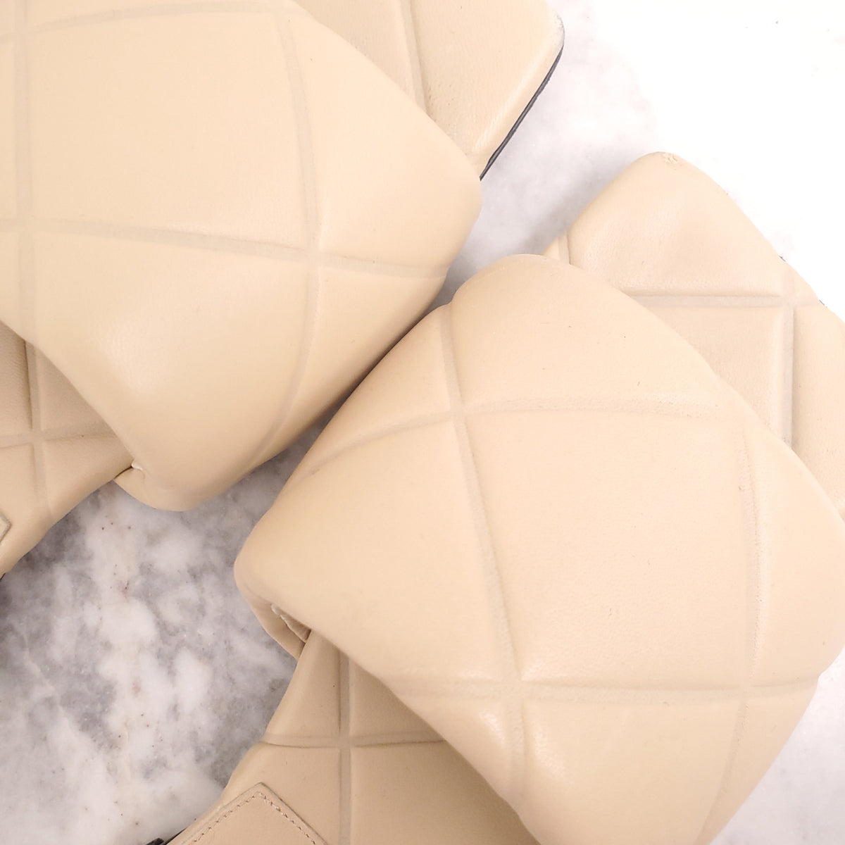 BOTTEGA VENETA NUDE QUILTED SLIDES - SIZE 36