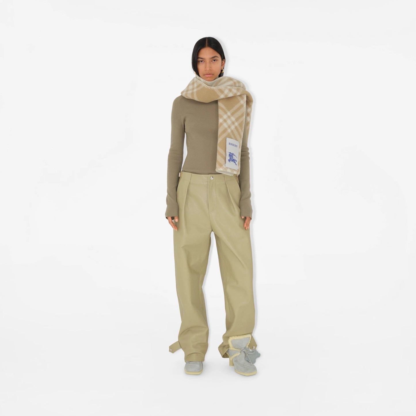 BURBERRY VINTAGE CHECK WOOL SCARF