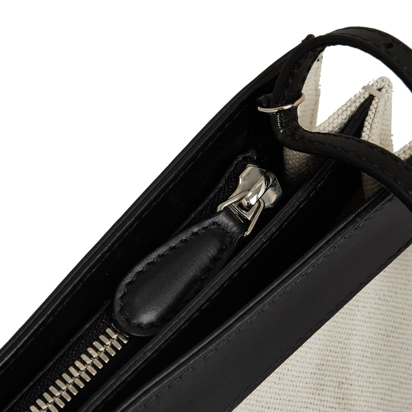 Luxury Balenciaga  Navy Pochette Crossbody (SHG-J5vDeJ)