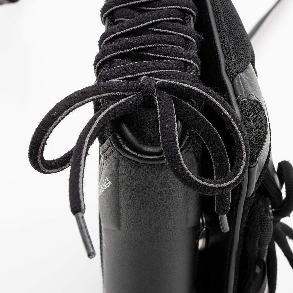 Luxury Balenciaga  Nylon SneakerHead Phone Holder Crossbody (SHF-22934)