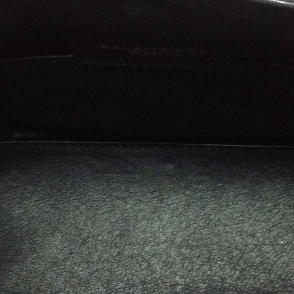 Luxury Balenciaga  Papier A4 Leather Satchel (SHG-27903)