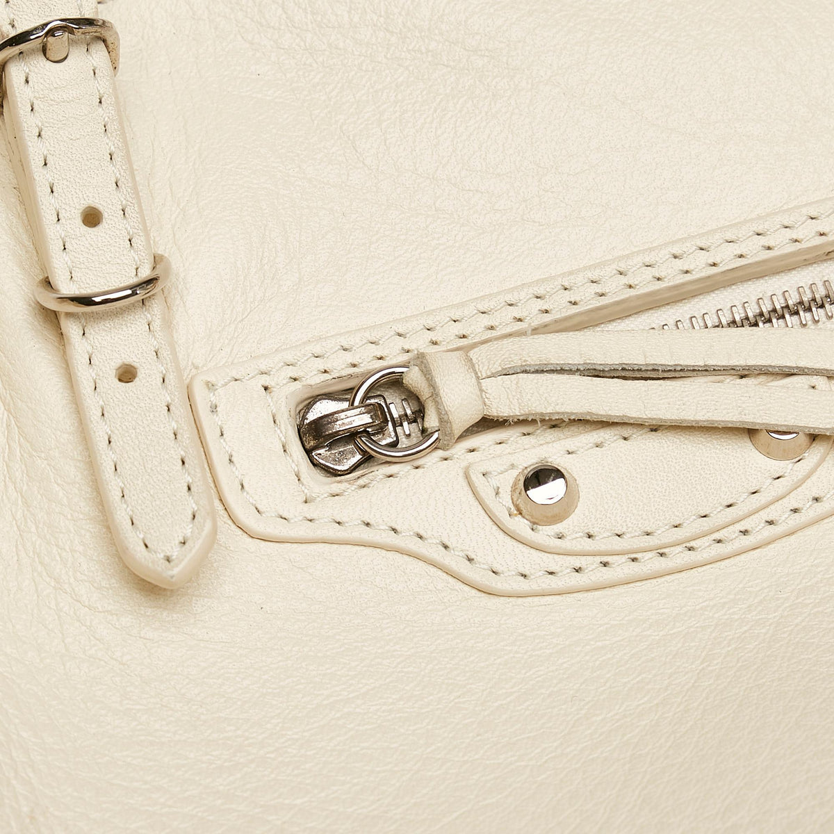 Luxury Balenciaga  Papier A4 Leather Satchel (SHG-29832)