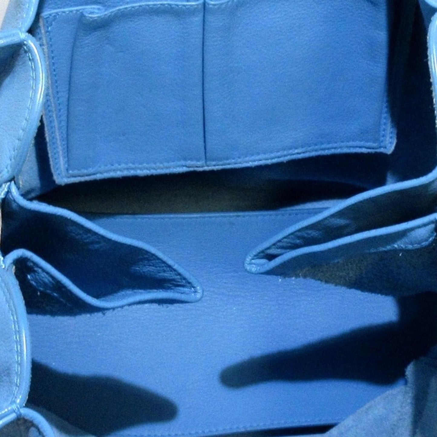 Luxury Balenciaga  Papier A5 Leather Tote Bag (SHG-jrm6nk)