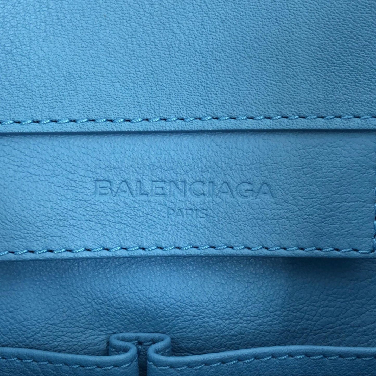 Luxury Balenciaga  Papier A5 Zip Around Leather Tote Bag (SHG-4YKF4a)