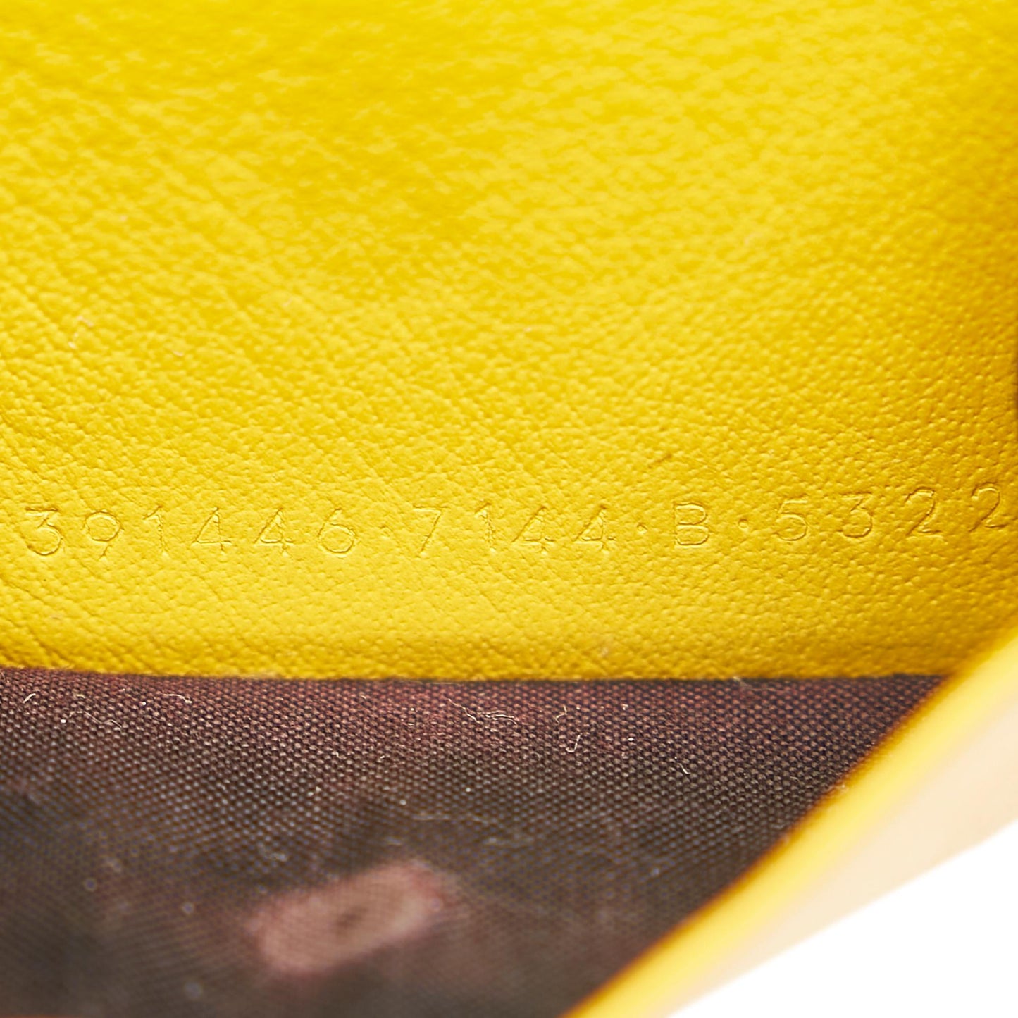 Luxury Balenciaga  Papier Leather Compact Wallet (SHG-28938)