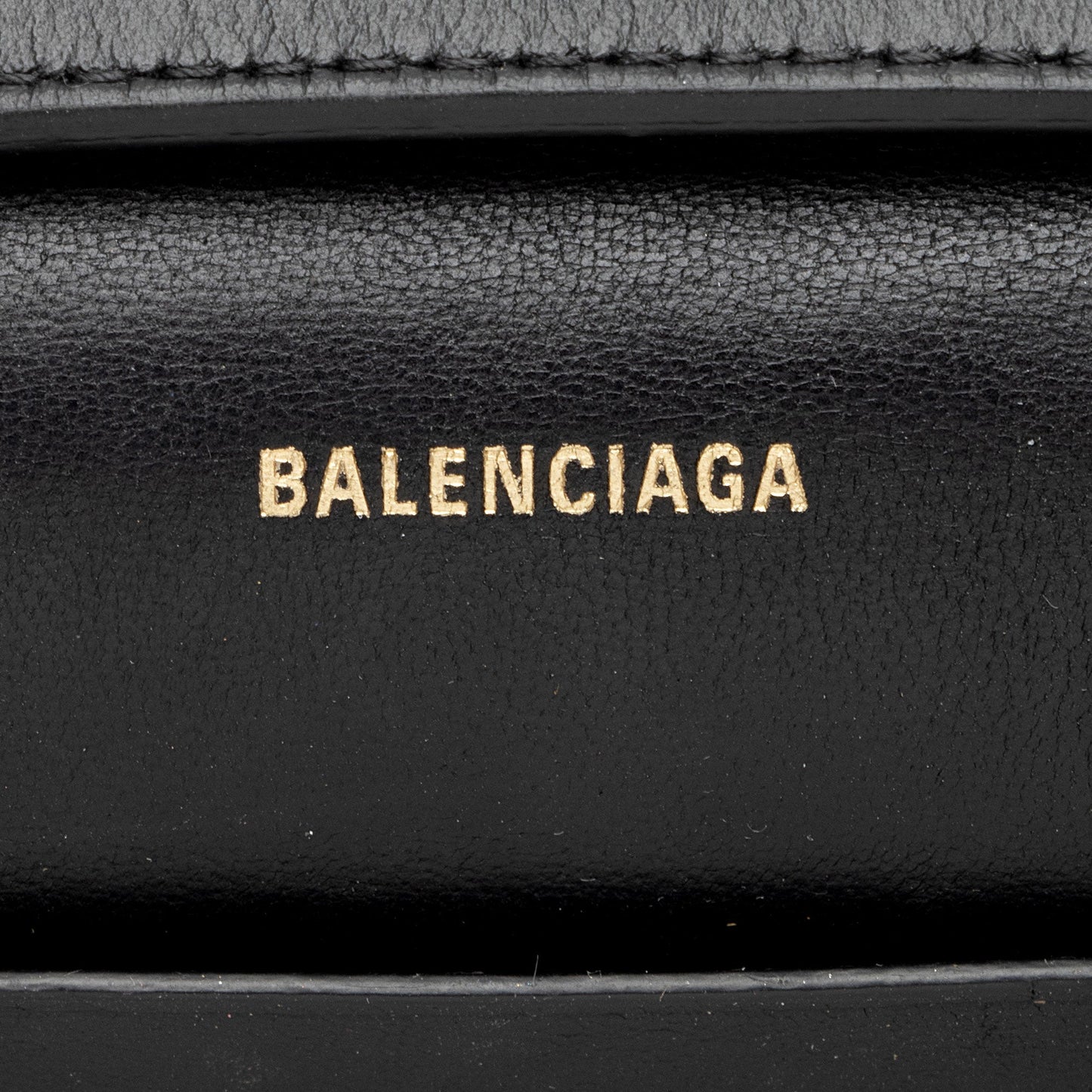 Luxury Balenciaga  Quilted Calfskin B Phone Holder Crossbody (SHF-wF8OTg)