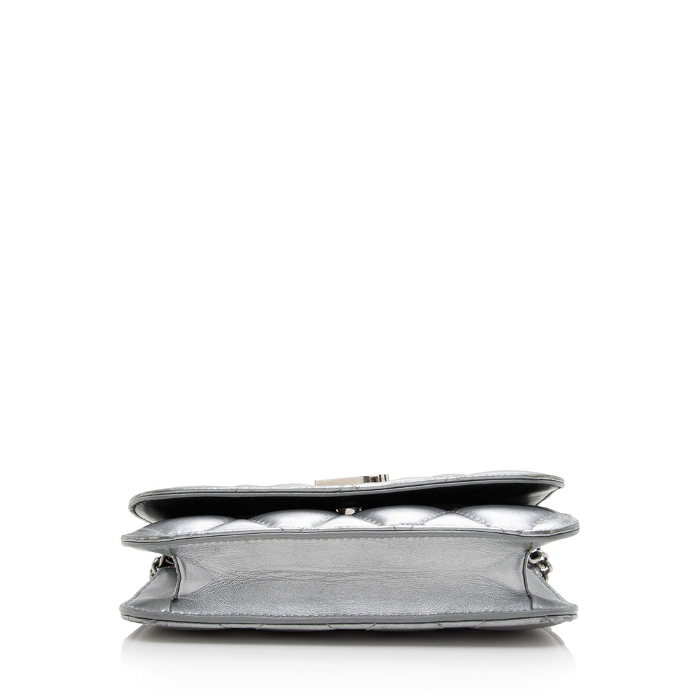 Luxury Balenciaga  Quilted Metallic Leather B Dot Shoulder Bag (SHF-16927)
