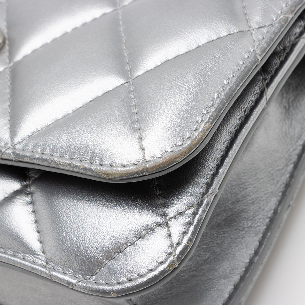 Luxury Balenciaga  Quilted Metallic Leather B Dot Shoulder Bag (SHF-16927)