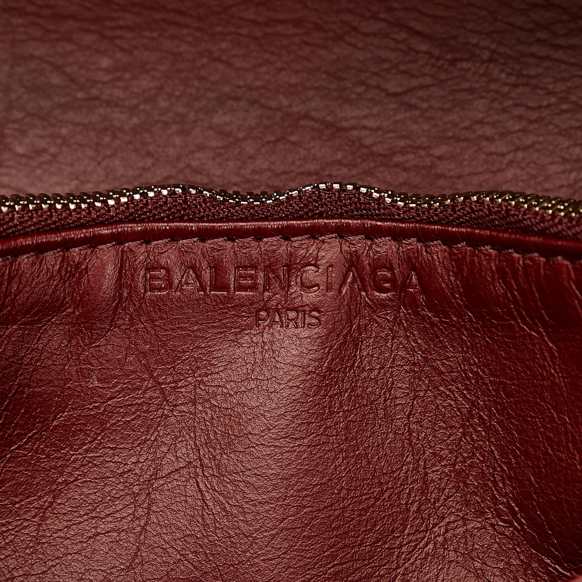 Luxury Balenciaga  Satin Lock Round S (SHG-37476)