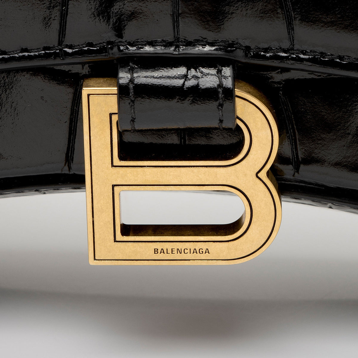 Luxury Balenciaga  Shiny Croc Embossed Calfskin Hourglass Chain Bag (SHF-Le4cT4)