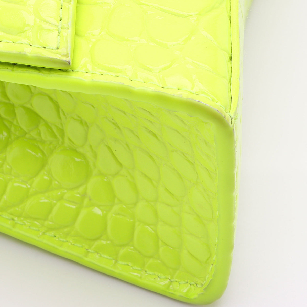 Luxury Balenciaga  Shiny Croc Embossed Calfskin Hourglass XS Top Handle (SHF-vSVXrb)