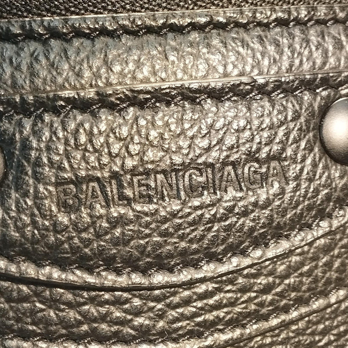 Luxury Balenciaga  Small Neo Classic Hobo (SHG-DYq6dg)