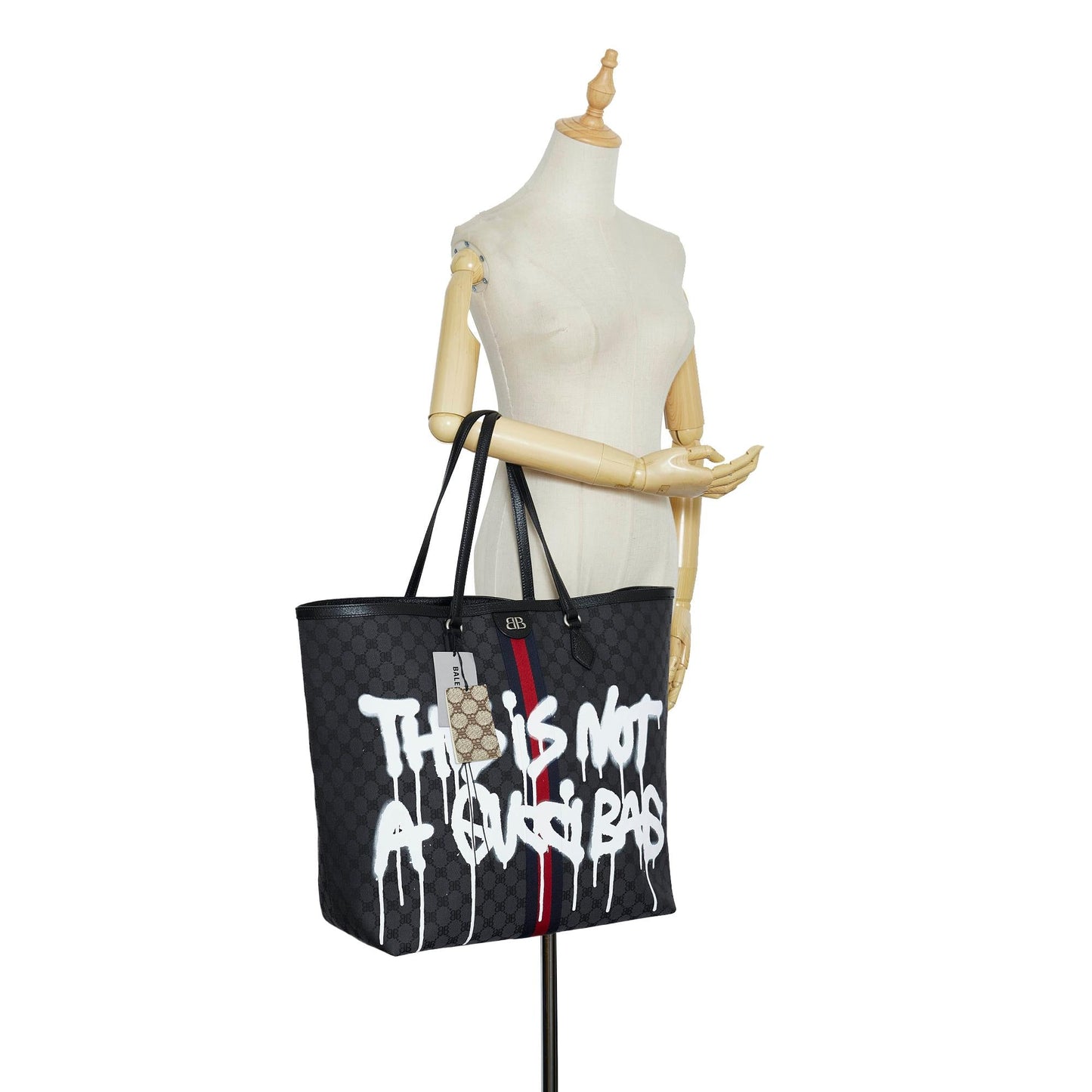 Luxury Balenciaga  The Hacker Project Graffiti BB Supreme Tote (SHG-JqTi5J)