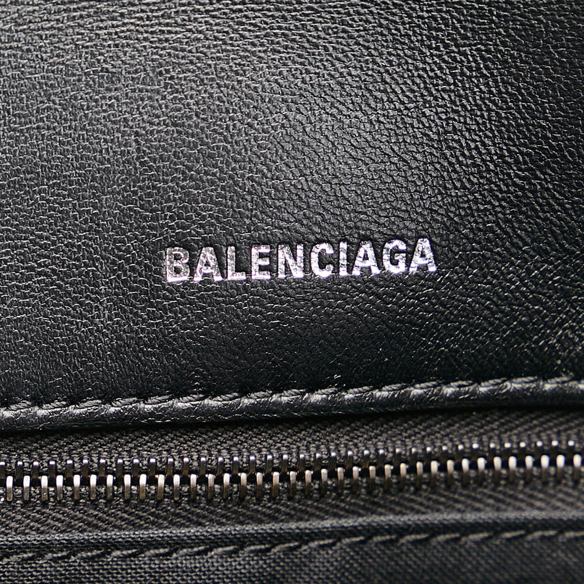 Luxury Balenciaga  Touch Puffy Clutch (SHG-35082)
