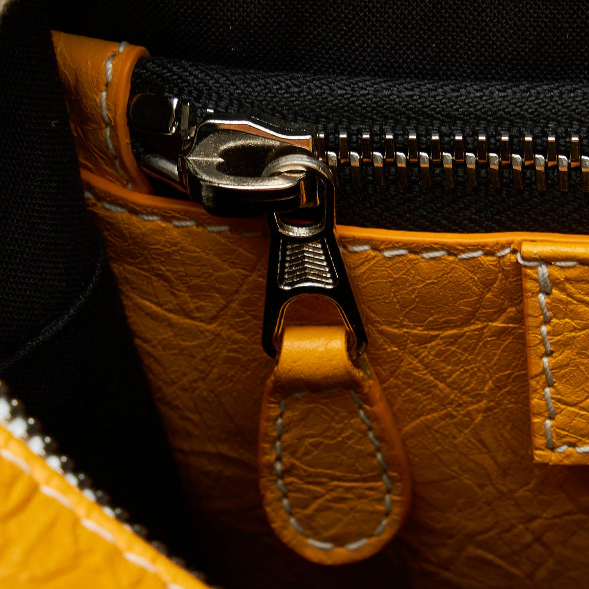 Luxury Balenciaga  XS Bazar Shopper (SHG-lys7wU)