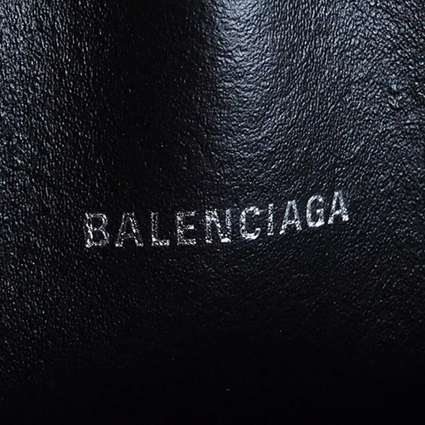 Luxury Balenciaga  XS Everyday Crossbody Bag (SHG-FIDaqw)