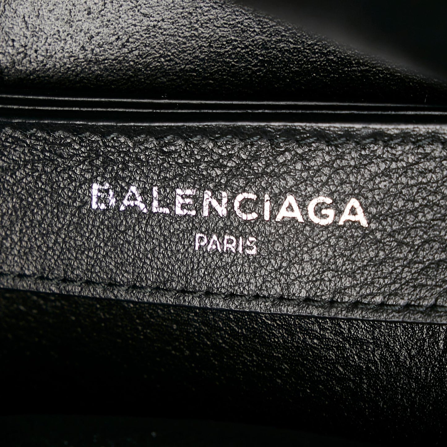 Luxury Balenciaga  XS Everyday Leather Tote Bag (SHG-37717)