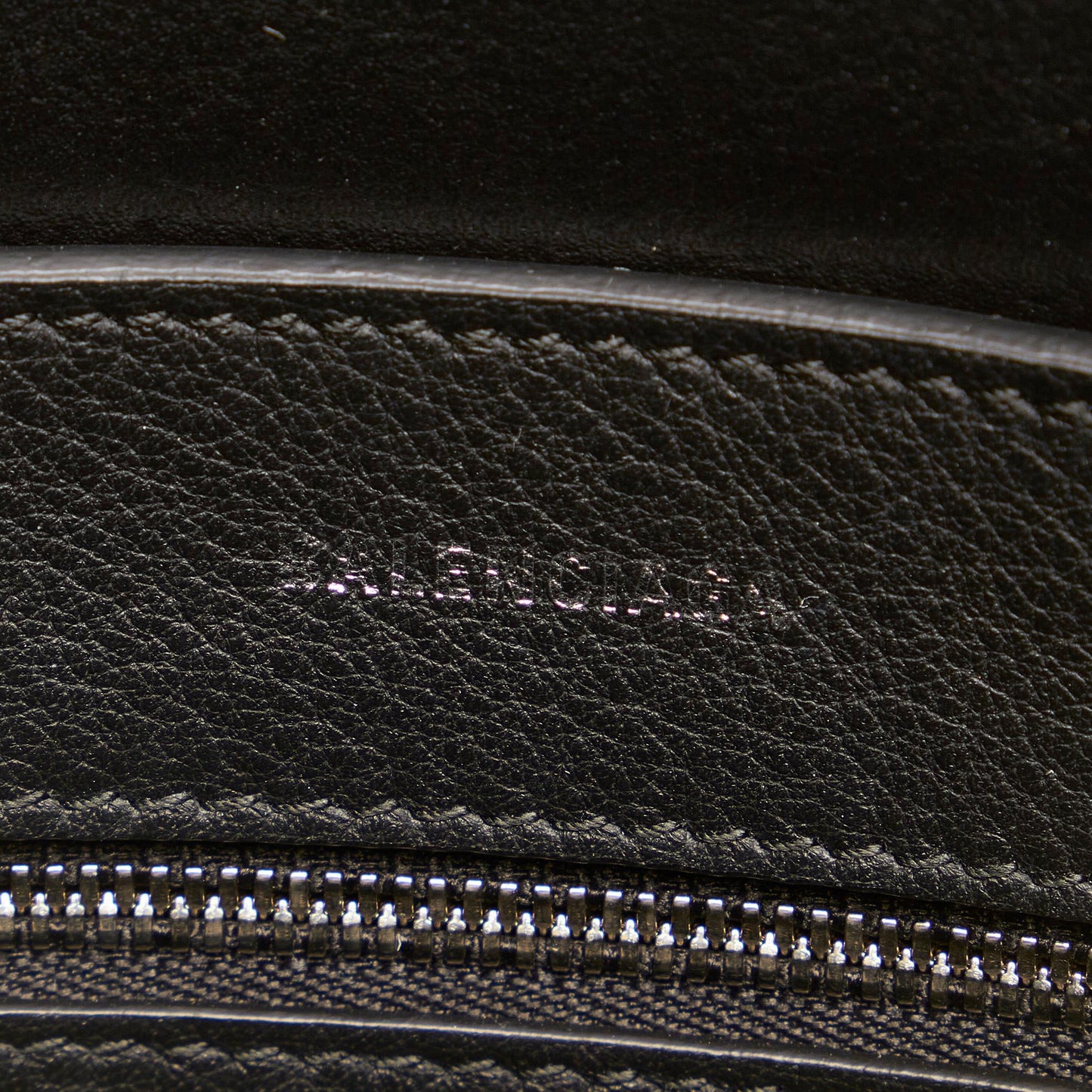 Luxury Balenciaga  XXS Everyday Leather Shopping Tote (SHG-27563)