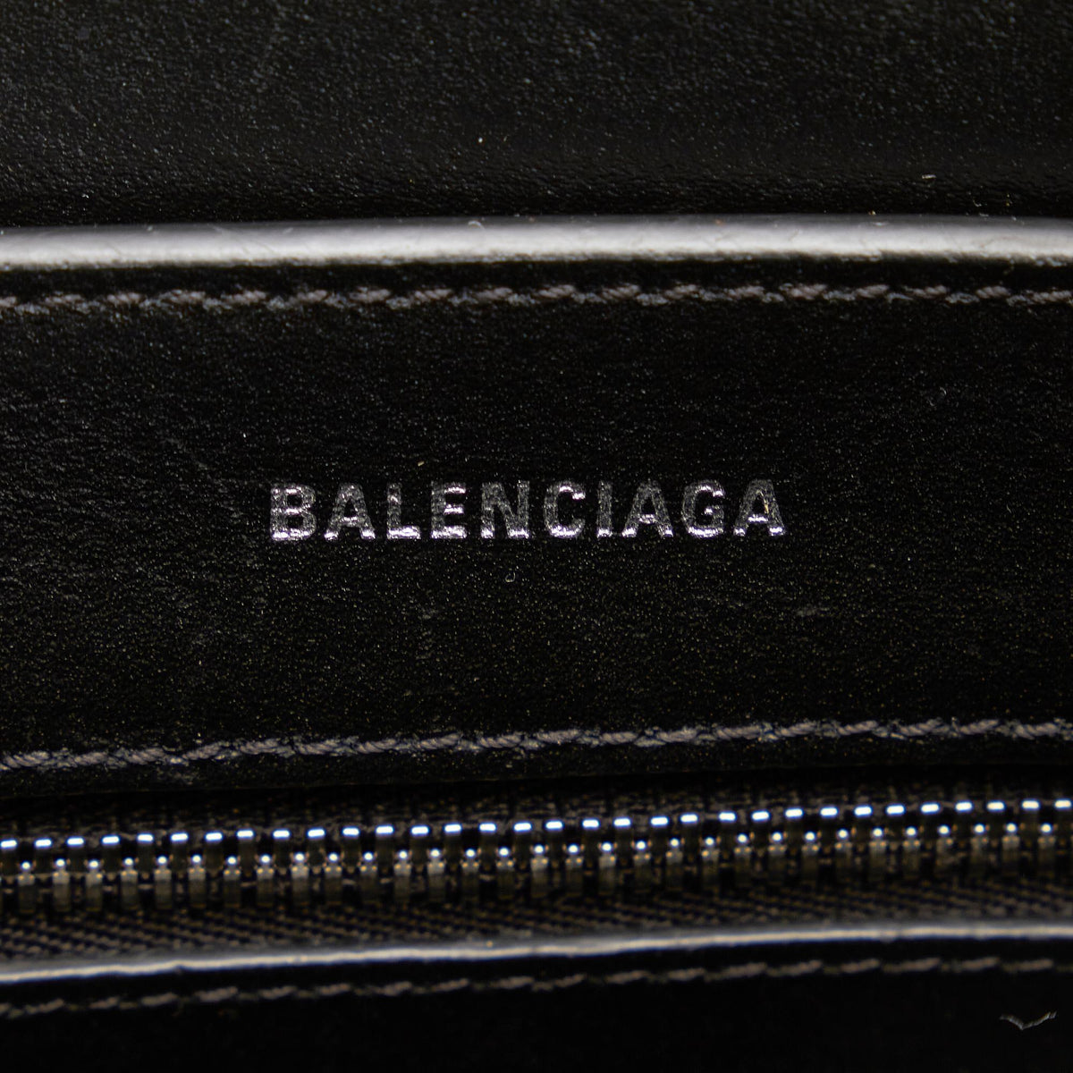 Luxury Balenciaga  XXS Everyday Satchel (SHG-Zg60a4)