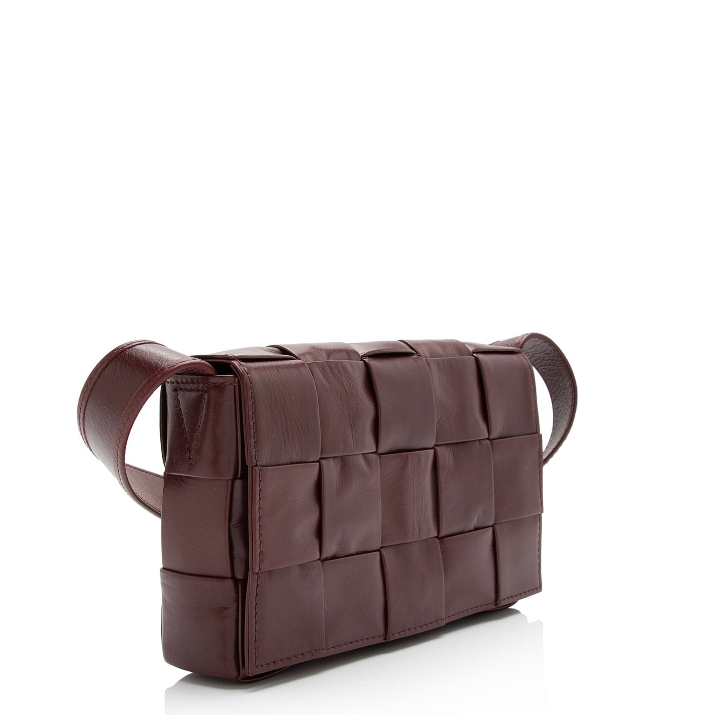 Luxury Bottega Veneta Distressed Calfskin Cassette Small Crossbody Bag (SHF-23109)