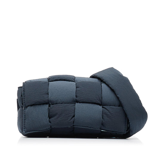 Luxury Bottega Veneta Padded Tech Cassette Crossbody (SHG-e9rzUL)