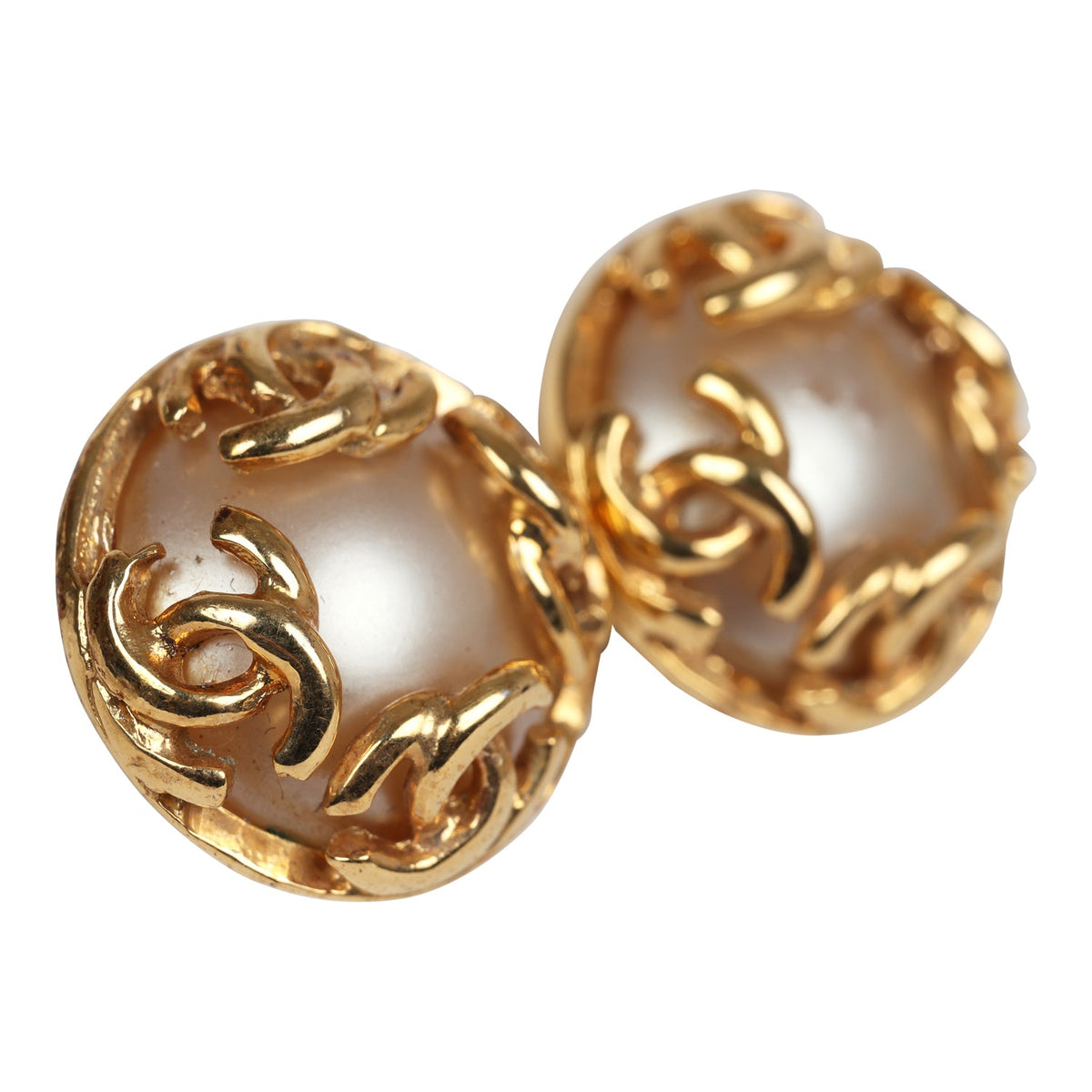 Vintage Chanel 24K Gold Plated CC Round Pearl Earrings Gold Hardware
